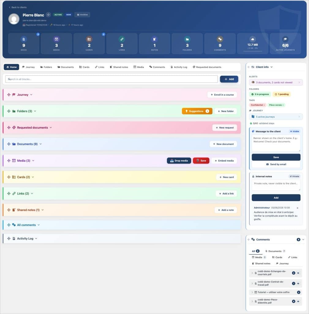 Interface utilisateur d'une plateforme de gestion de documents pour clients.