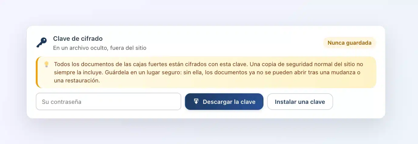 Tarjeta «Clave de cifrado» de Client Vault: ubicación de la clave, estado de la copia, campo de contraseña, botones Descargar la clave e Instalar una clave
