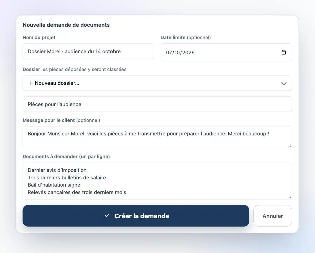 Formulaire de demande de documents dans Client Vault : nom du projet, date limite, dossier de classement, message au client et liste des pièces