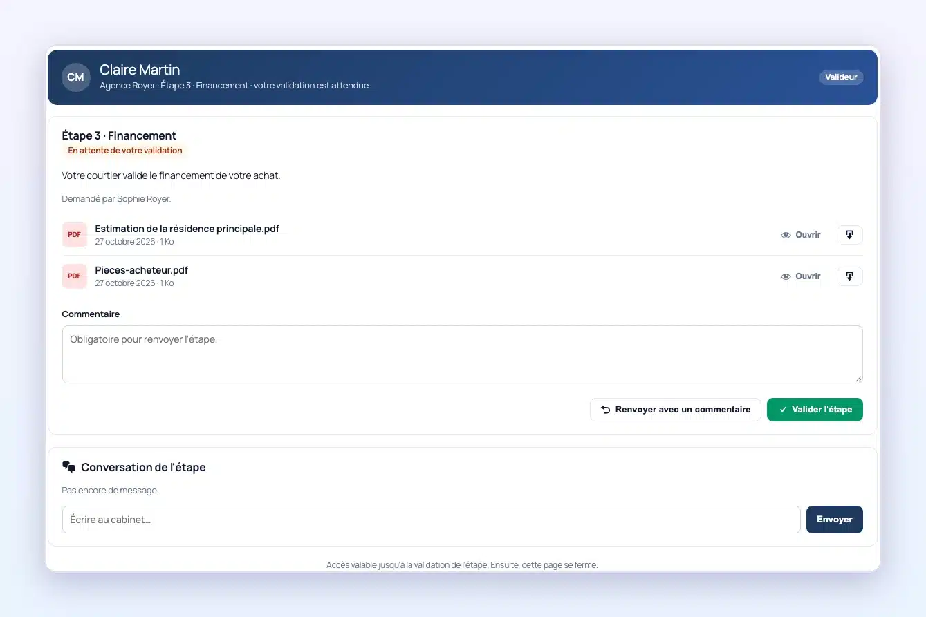 Écran du valideur dans Client Vault 20.42 : étape 3 Financement en attente de validation, deux documents PDF à ouvrir, boutons Renvoyer avec un commentaire et Valider l’étape, conversation de l’étape
